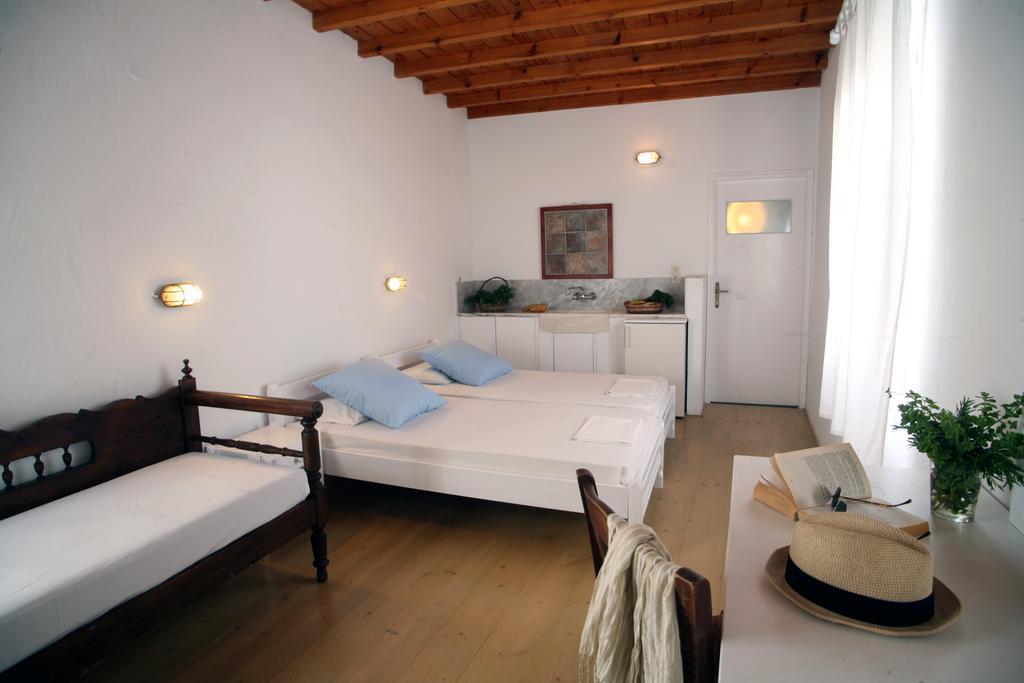 Voula Apartments & Rooms Tourlos Cameră foto